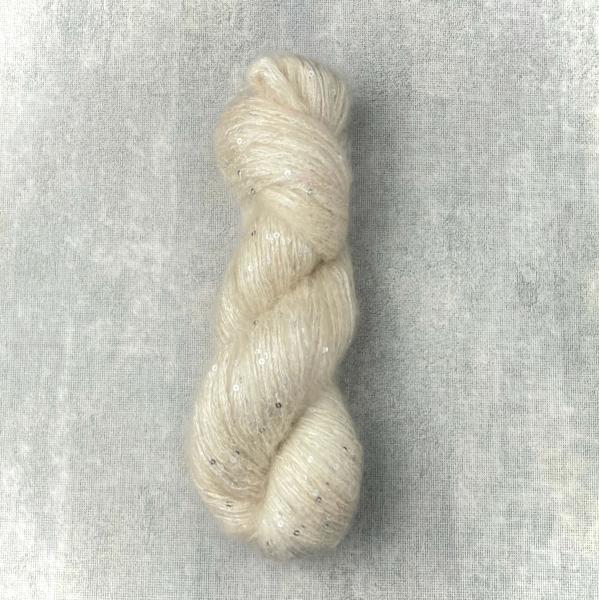 mohair-seide-pailetten-handgefärbt-Vanille