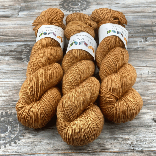 Mersi-handgefärbte-Wolle-Seide-terra-light